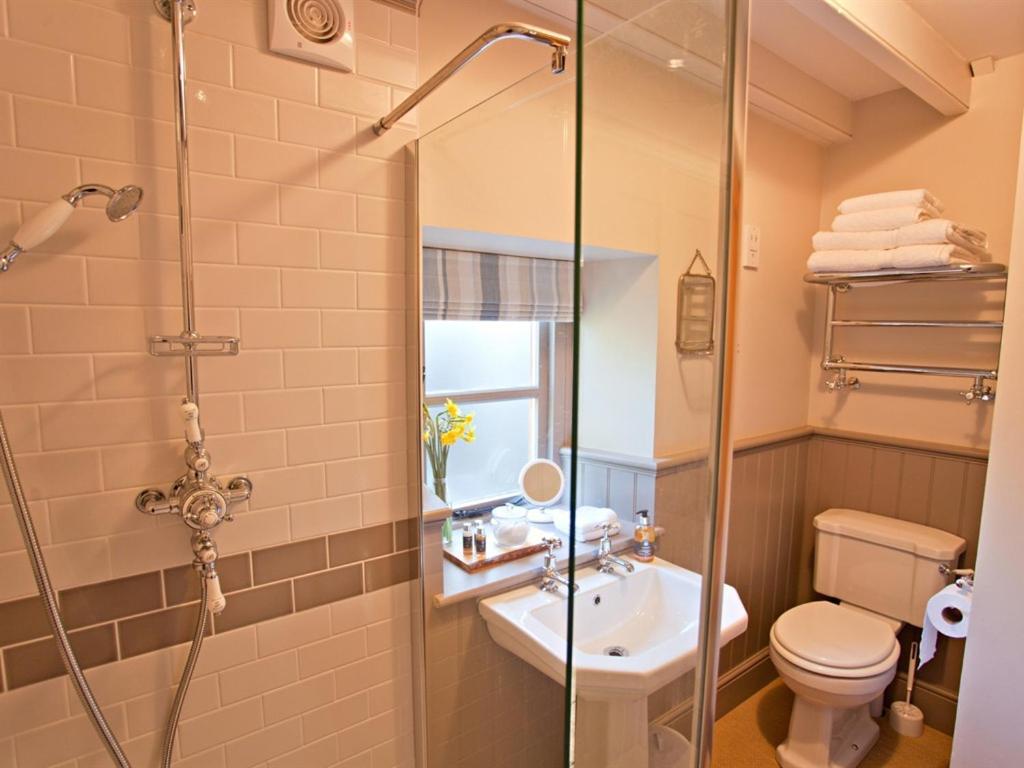 ニューポート Grove Park Bed & Breakfast エクステリア 写真